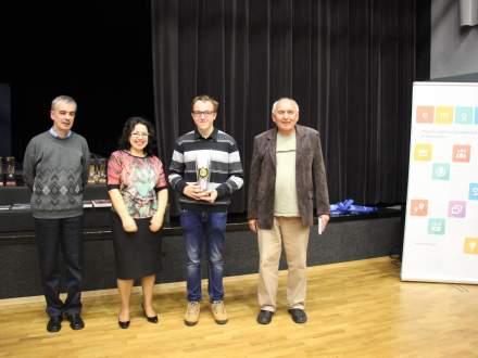 Zwycięzca VI Otwartych Mistrzostw Szachowych o Puchar Żabiego Kraju