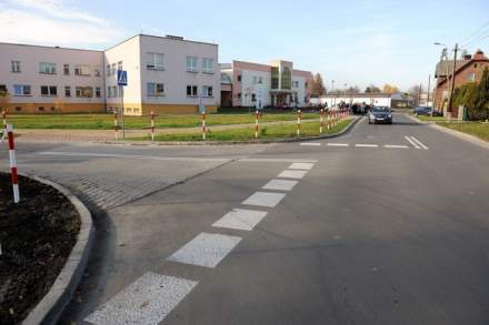Poprawa bezpieczeństwa ruchu drogowego pomiędzy DW nr 939 i DP nr S 2666 poprzez przebudowę drogi 611024 S w miejscowości Strumień.