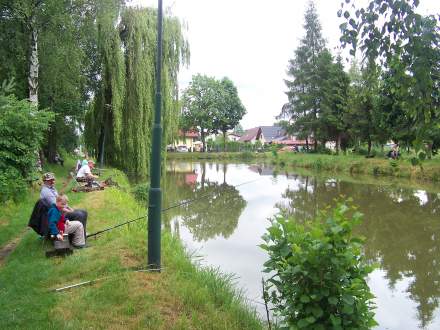 Zawody wędkarskie w Drogomyslu