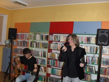 Koncert Henryka Czicha zdj.Miejska Biblioteka Publiczna