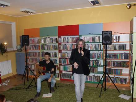 Koncert Henryka Czicha zdj.Miejska Biblioteka Publiczna