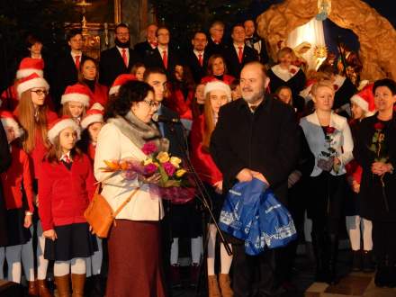 Podziękowanie Anny Grygierek, Burmistrza Strumienia i Czesława Grenia, przewodniczącego Rady Miejskiej