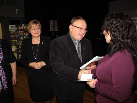 Anna Grygierek, Burmistrz Strumienia wyrózniona złotą odznaką MZC