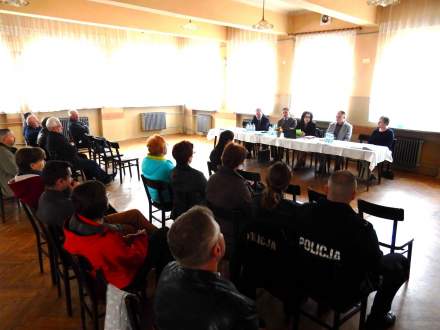 Zebranie wiejskie w Zabłociu