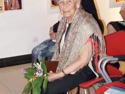 Wieczór poetycki z okazji Dnia Matki w Galerii Pod Ratuszem