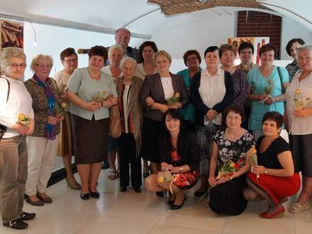 Wieczór poetycki z okazji Dnia Matki w Galerii Pod Ratuszem