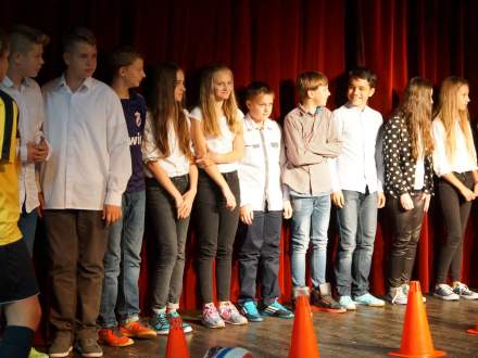 Pasowanie na gimnazjalistę