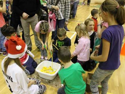 Mikołaj w strumieńskiej hali