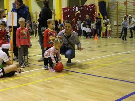 Mikołaj w strumieńskiej hali