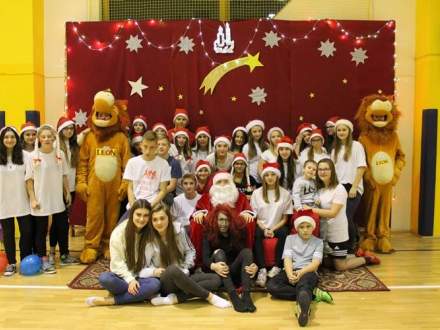 Mikołaj w strumieńskiej hali