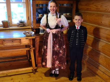 Ogólnopolski Konkurs na Gadkę - reprezentanci z Zespołu Szkolno-Przedszkolnego z Drogomyśla - Nina Englert i Patryk Domagała