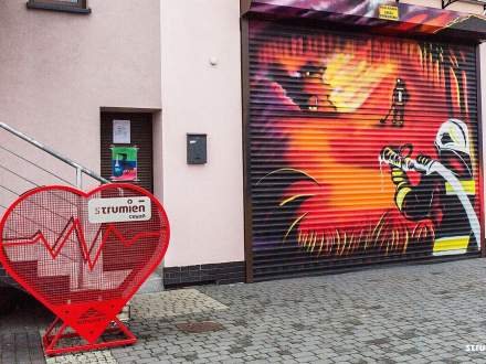 Serce na nakrętki w Bąkowie przy OSP