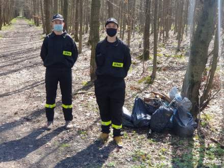 Akcja sprzątania w gminie Strumień 24.04.2021