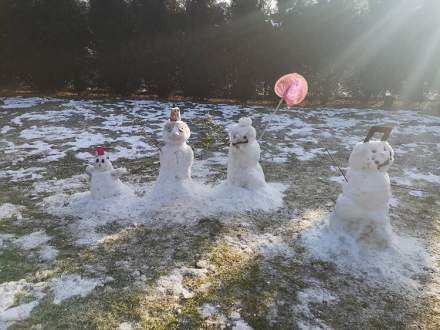 Projektowe zabawy na śniegu