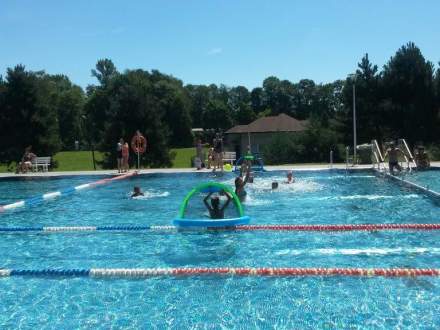 Waterpolo na strumieńskim basenie