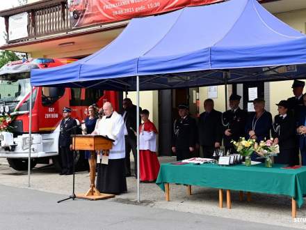 Uroczystości zwiazane z przekazaniem samochodu ratowniczo-gaśniczego dla OSP Zbytków