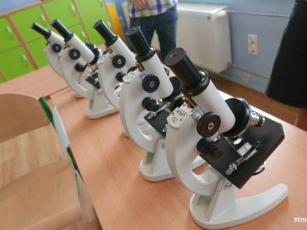 Otwarcie pracowni matematyczno-przyrodniczej w Zabłociu