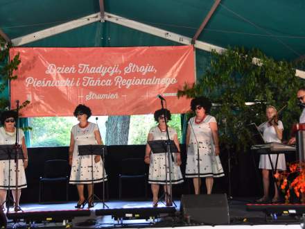 XII Dzień Tradycji, Stroju i Pieśniczki Regionalnej