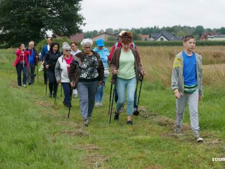 IV Marsz Nordic Walking im. mjr. Józefa Płonki w Zbytkowie