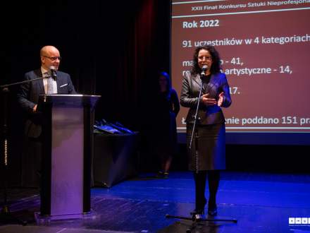 Burmistrz Strumienia Anna Grygierek i Dyrektor Miejsko- Gminnego Ośrodka Kultury w Strumieniu Bogusław Żydek