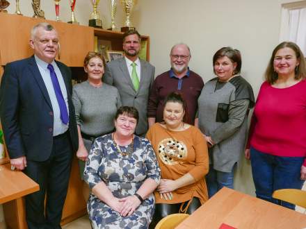 Nowy Zarząd wraz z Prezesem Cezarym Tomiczkiem