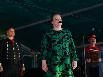 XIII Dzień Tradycji Stroju i Pieśniczki Regionalnej „Z pieśniczką i gawędą przez Śląsk Cieszyński”