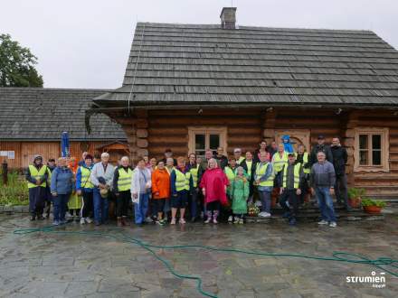 Spotkanie na terenie Tradycyjnej Zagrody Rolnej Skansenu w Ochabach