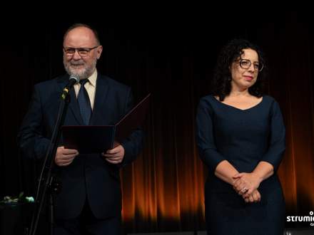 Przewodniczący Rady Miejskiej Czesław Greń i burmistrz Strumienia Anna Grygierek