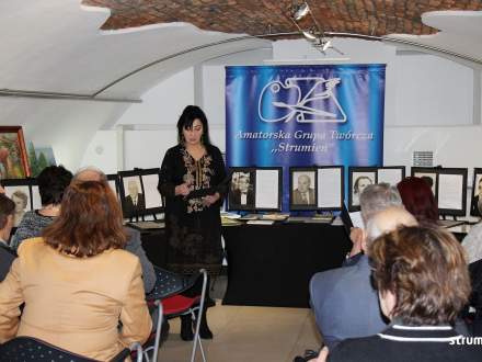 Wieczór poetycki ,,Pamiętajmy o tych, którzy odeszli‘’