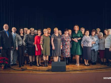 Uczestnicy projektu zdjęcie grupowe