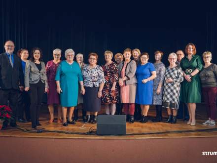 Uczestnicy projektu zdjęcie grupowe