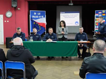 Debata "Porozmawiajmy o bezpieczeństwie - możesz mieć na nie wpływ. Bezpieczeństwo nasza wspólna sprawa"