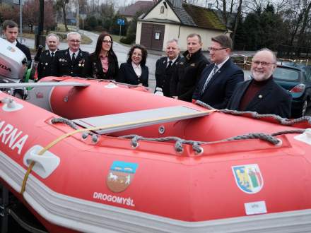 Zdjęcie przy pontonie