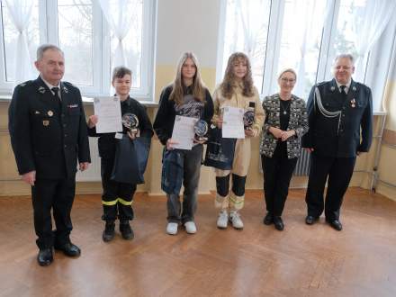 Eliminacje gminne Ogólnopolskiego Turnieju Wiedzy Pożarniczej - laureaci w kategorii klasa 5-8