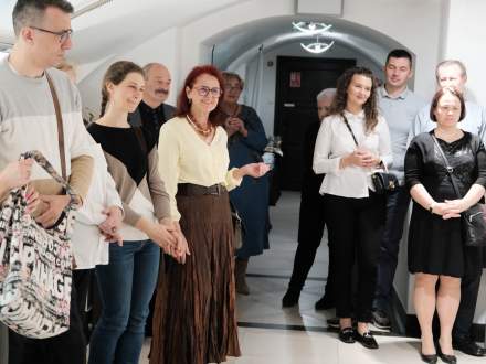 Wernisaż wystawy "Skrzydlate" w Galerii Pod Ratuszem