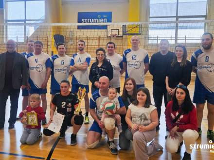 Turniej siatkówki OSP - zdjęcie drużyny