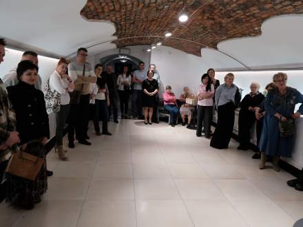 Wernisaż wystawy "Skrzydlate" w Galerii Pod Ratuszem