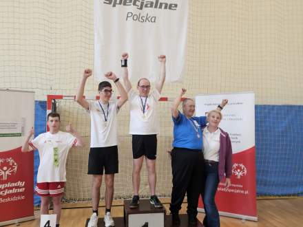 Najlepsi zawodnicy na podium