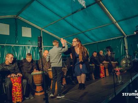 70 lat Domu Pomocy Społecznej dla Dzieci w Strumieniu, 5 lat Fundacji "Zostań Aniołem" i VIII Dzień Wdzięczności „Każdy ma swojego Anioła”