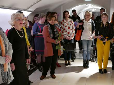 Wernisaż wystawy artystycznej w Galerii Pod Ratuszem