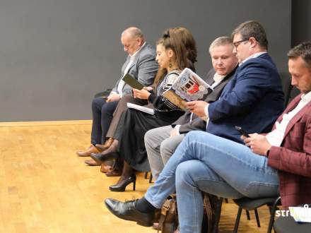 15 października w Miejsko-Gminnym Ośrodku Kultury w Strumieniu odbyła się konferencja „Na drodze do odkryć – Sieć Najciekawszych Wsi i Miejsc Ciekawych”