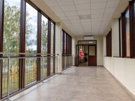 Przeszklony łącznik