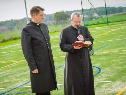 Uroczyste otwarcie boiska wielofunkcyjnego w Pruchnej