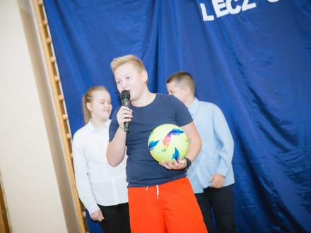 Uroczyste otwarcie boiska wielofunkcyjnego w Pruchnej