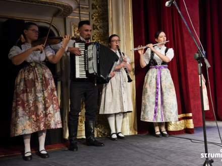 Uroczyste wręczenie Laurów Ziemi Cieszyńskiej