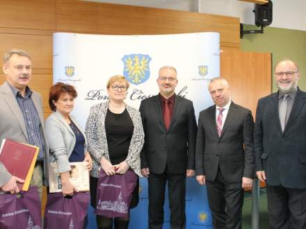 Podziękowania dla ławników zdj.Powiat Cieszyński