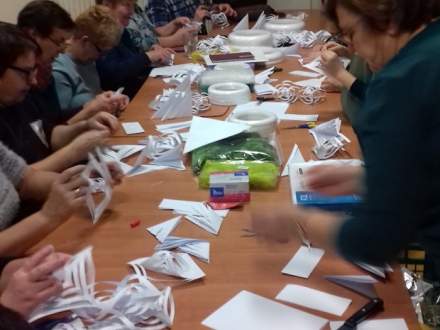 Warsztaty z ozdób wiosennych w Drogomyślu