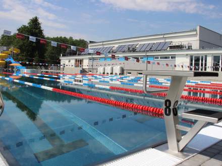 Basen rekreacyjny w Strumieniu