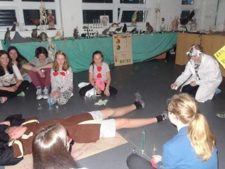 Gimnazjaliści w Śenovie