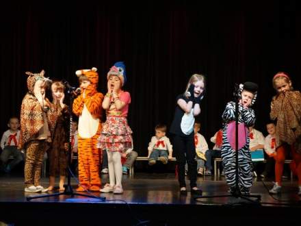 Występ dzieci z przedszkola